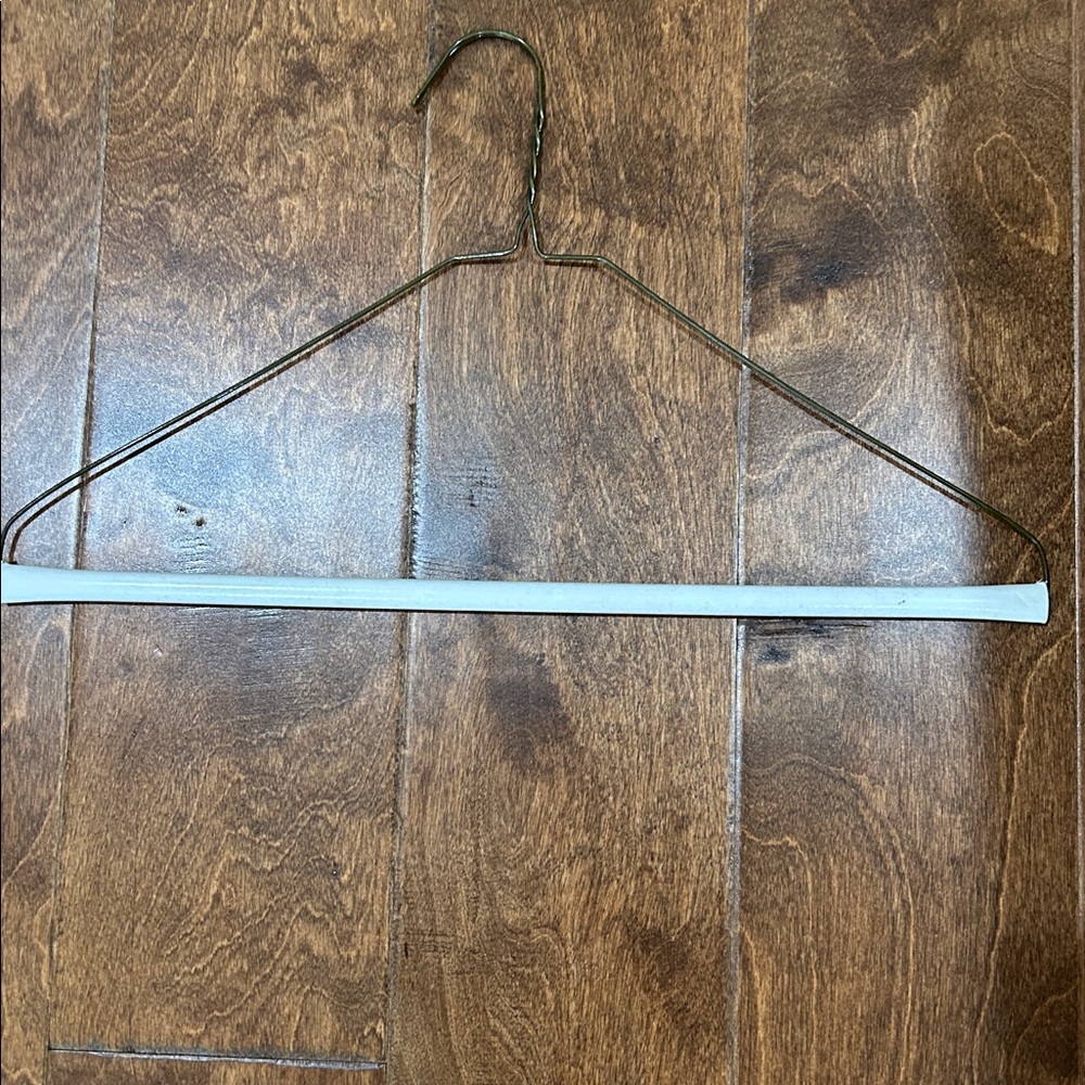 Cold Shoulder Bundle - Picture 14 of 14